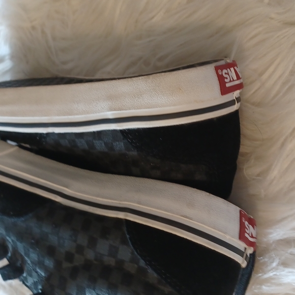 🎀PRICE DROP TODAY 🎉HOST PICK 🎉NWOT VANS SNEAKERS - Picture 7 of 7